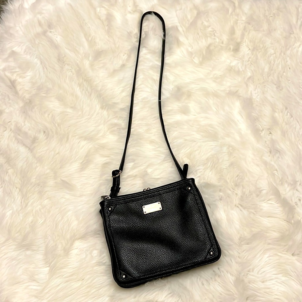 Nine West..  Black Shoulder Bag.. Excellent Condition..